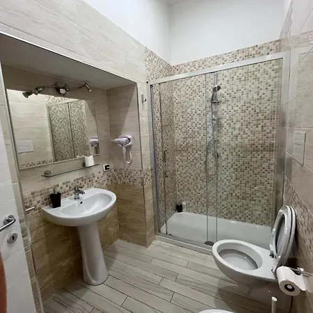 Gasthof La Stella Di Giulietta Piazza Cavour Neapel