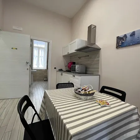 La Stella Di Giulietta Piazza Cavour Gasthof *