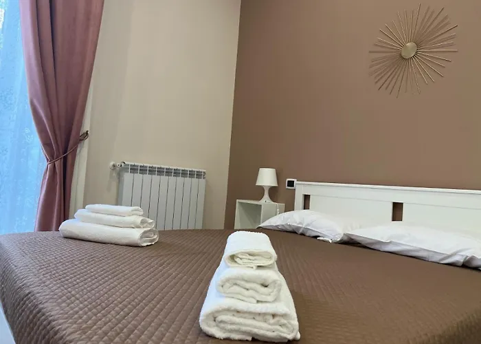 La Stella Di Giulietta Piazza Cavour