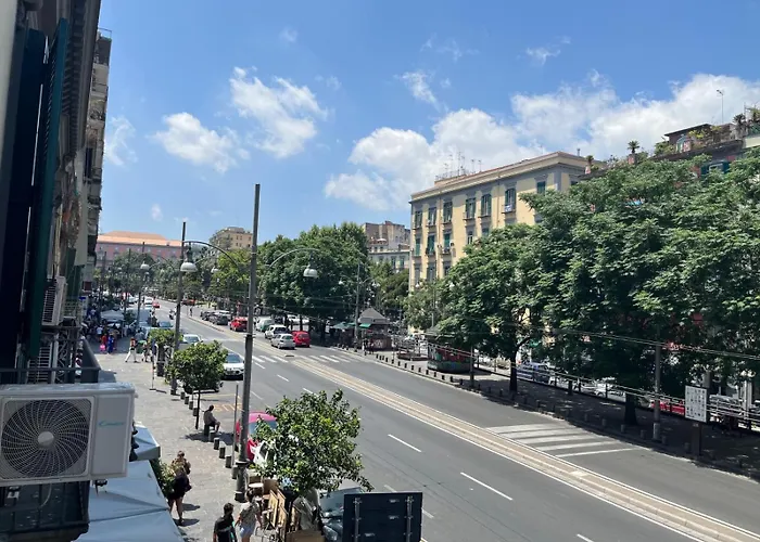 בית הארחה La Stella Di Giulietta Piazza Cavour *